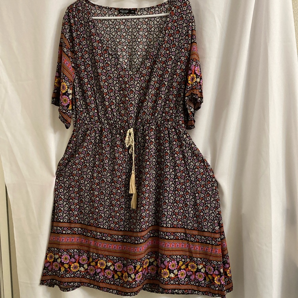 SHEIN Black and White Scoop Neck Mini Sundress